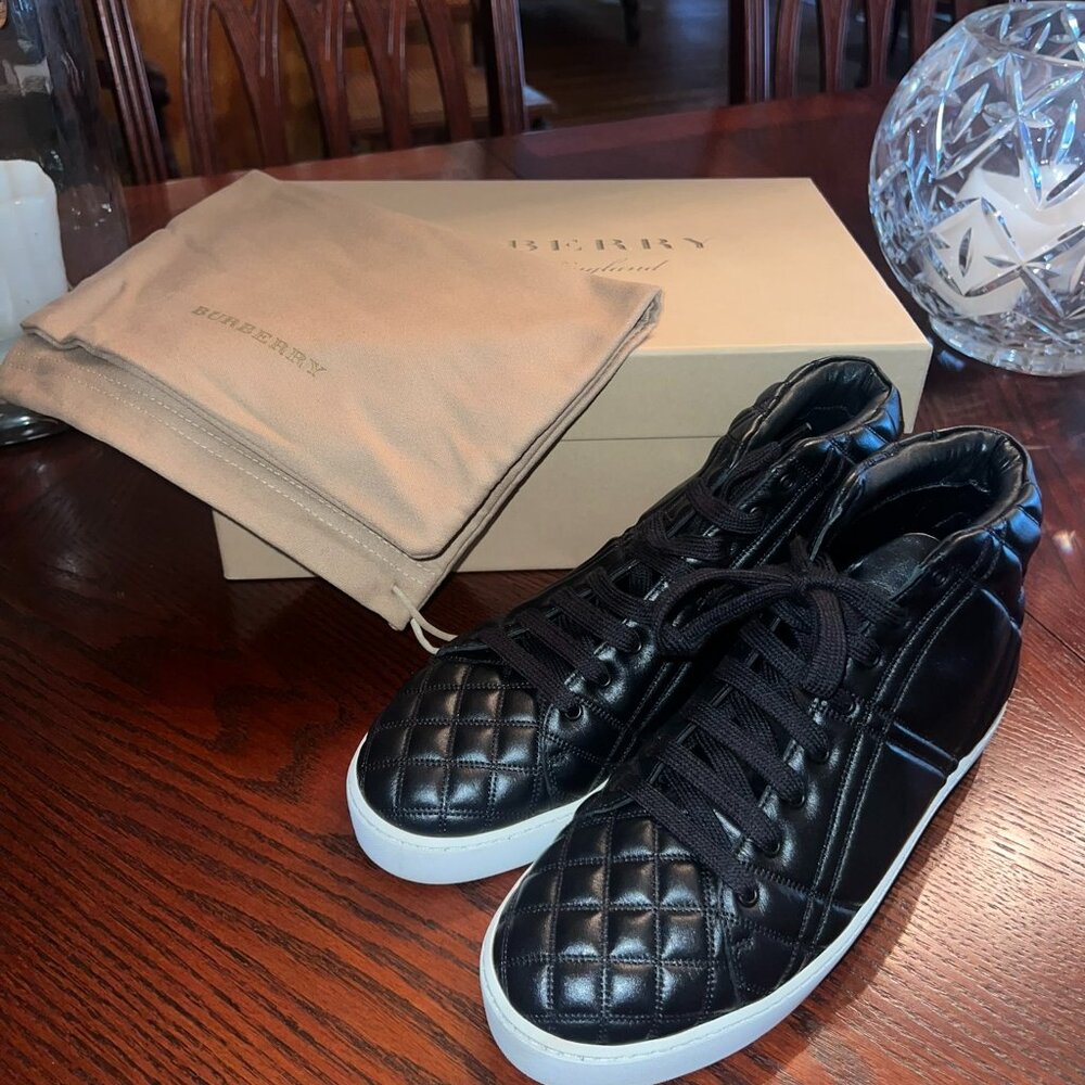 Burberry Westford high top quilted black leather sneakers
